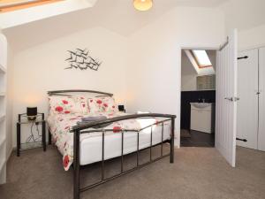 3 Bed in Winkleigh 66043
