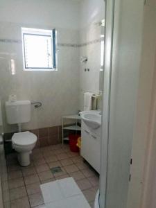 Apartments with parking space Banjol, Rab - 22422