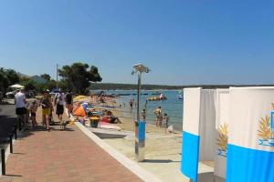 Apartments by the sea Barbat, Rab - 22423