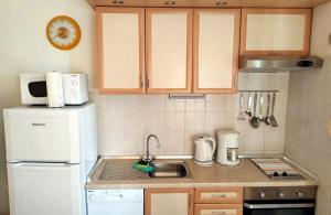 Apartments by the sea Barbat, Rab - 22424