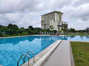 Soltana Nature Residences Unit 7F - Lapu-lapu City