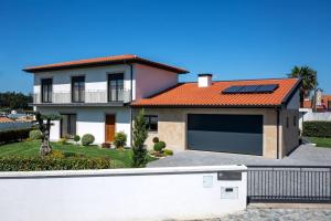 Cosy Chalet in Várzea with Private Pool