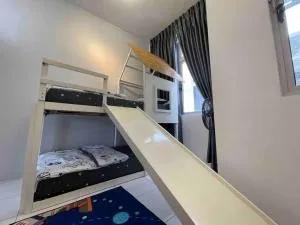 Kids Friendly Apartment Seri Austin JB - Selong Village
