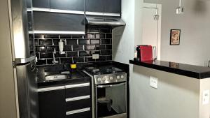 Flat Confortável - Academia - Piscina - Garagem - melhor localização do Itaim Bibi