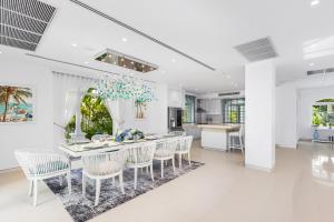 Carpe Diem Beach Villa