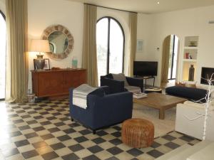 Villa 8 pièces avec piscine privée, climatisation et WiFi proche plage - FR-1-780-11