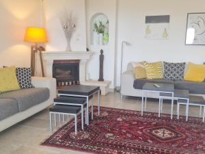 Villa spacieuse avec piscine privée et climatisation à Sainte-Maxime, idéale pour 10 personnes - FR-1-780-16