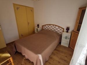 Appartement 2 pièces climatisé, parking, centre Sainte-Maxime, proche plages - FR-1-780-54