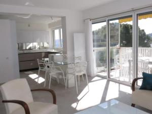 Appartement rénové 3 pièces avec terrasse, climatisation, wifi et garage à Sainte-Maxime - FR-1-780-57