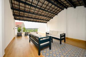 Shadyside 5: Navy house