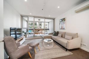 Bliss at Balfours - CBD Escape with Pool & Hot Tub