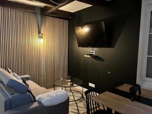 LE PETIT NIORTAIS - Centre ville - WIFI - NETFLIX - AMAZON