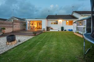 Bungalow near the beach