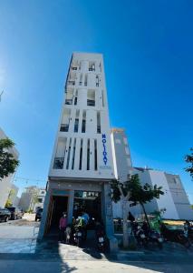 HOLIDAY HOTEL PHAN THiẾT