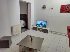 Spacieux studio confortable - Anzin Spacieux studio confortable - Anzin