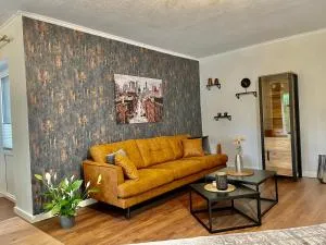 Studioappartement mit Privatgarten in ruhiger Wohnsiedlung - 新明斯特