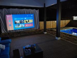 Rare Find! Private Heated Pool & Spa - Entire Home Near ATL City Center