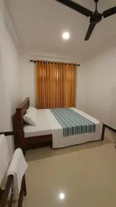 Serene Holiday Inn - Malalagamaduwa