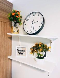 Shabby Chic & Contemporary Condo