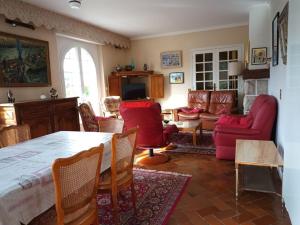 800 - Maison de charme proche du centre dErquy