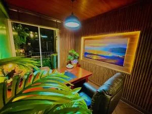 Private luxury flat at Sukhumvit Rd Subway - Bang Chak