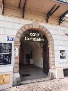 Luxury Senate Apartment