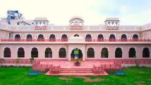 BR Resort & Club - Bhonrāsa