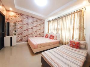 Rocky Party Pool Villa Huahin 3 Bedrooom With BBQ & Karaoke