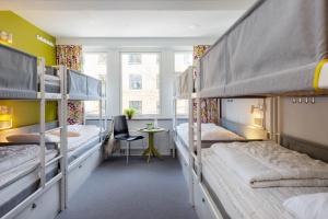 Bunk Bed in Male Dormitory Room  room in Backpackers Göteborg