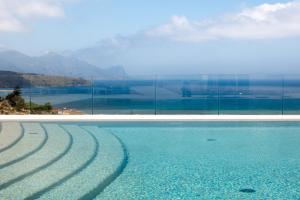 La Blanca Resort & Spa