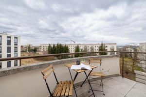 Unique Apartment Białoprądnicka with Balcony in Kraków by Renters