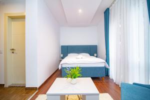 One Luxury Suites AKUSTIK