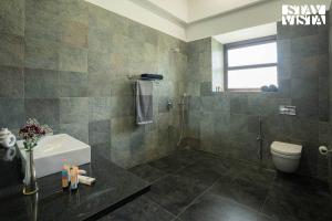 StayVistas Wildflower Villa - 4BHK with Private Pool & BBQ
