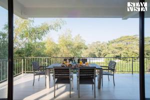 StayVistas Wildflower Villa - 4BHK with Private Pool & BBQ