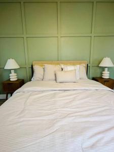 Miami Coral Gables Studio near Airport and Beaches