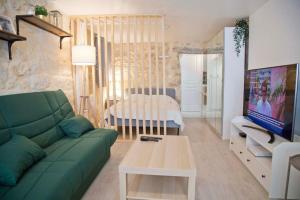 Isaure - Stylish Studio Sorbonne District - 3-Sterne-Hotels in Paris