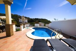 Nerja Villas Tamango Hill Silhouse