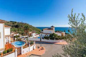 Nerja Villas Tamango Hill Silhouse
