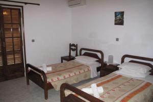 Nikatsas Cottage No 3