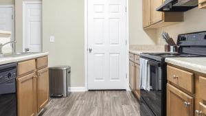 Landing Modern Apartment with Amazing Amenities (ID1269X899)