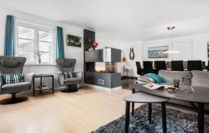 Amazing Home In Blokhus With Kitchen