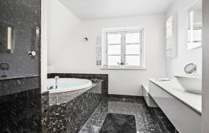 Amazing Home In Blokhus With Kitchen