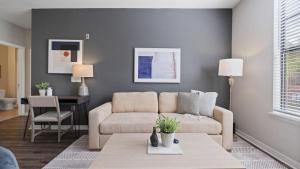 Landing Modern Apartment with Amazing Amenities (ID1007X705)