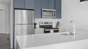 Landing Modern Apartment with Amazing Amenities (ID1398X853)