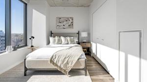 Landing Modern Apartment with Amazing Amenities (ID1398X849)
