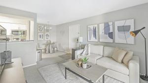 Landing Modern Apartment with Amazing Amenities (ID1231X153)