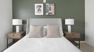 Landing Modern Apartment with Amazing Amenities (ID9014X92)