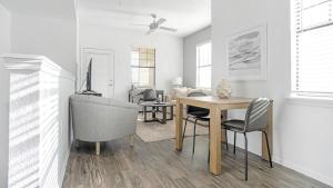 Landing Modern Apartment with Amazing Amenities (ID1265X489)