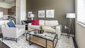 Landing Modern Apartment with Amazing Amenities (ID9245X93)