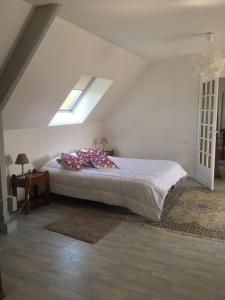 Maison conviviale à Saint-Nicolas-du-Bosc avec terrasse